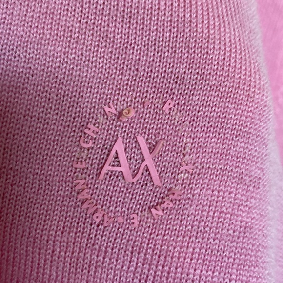 Armani Exchange 100% merino wool, lightweight, v-neckline, sweater! Size Small - Picture 12 of 12